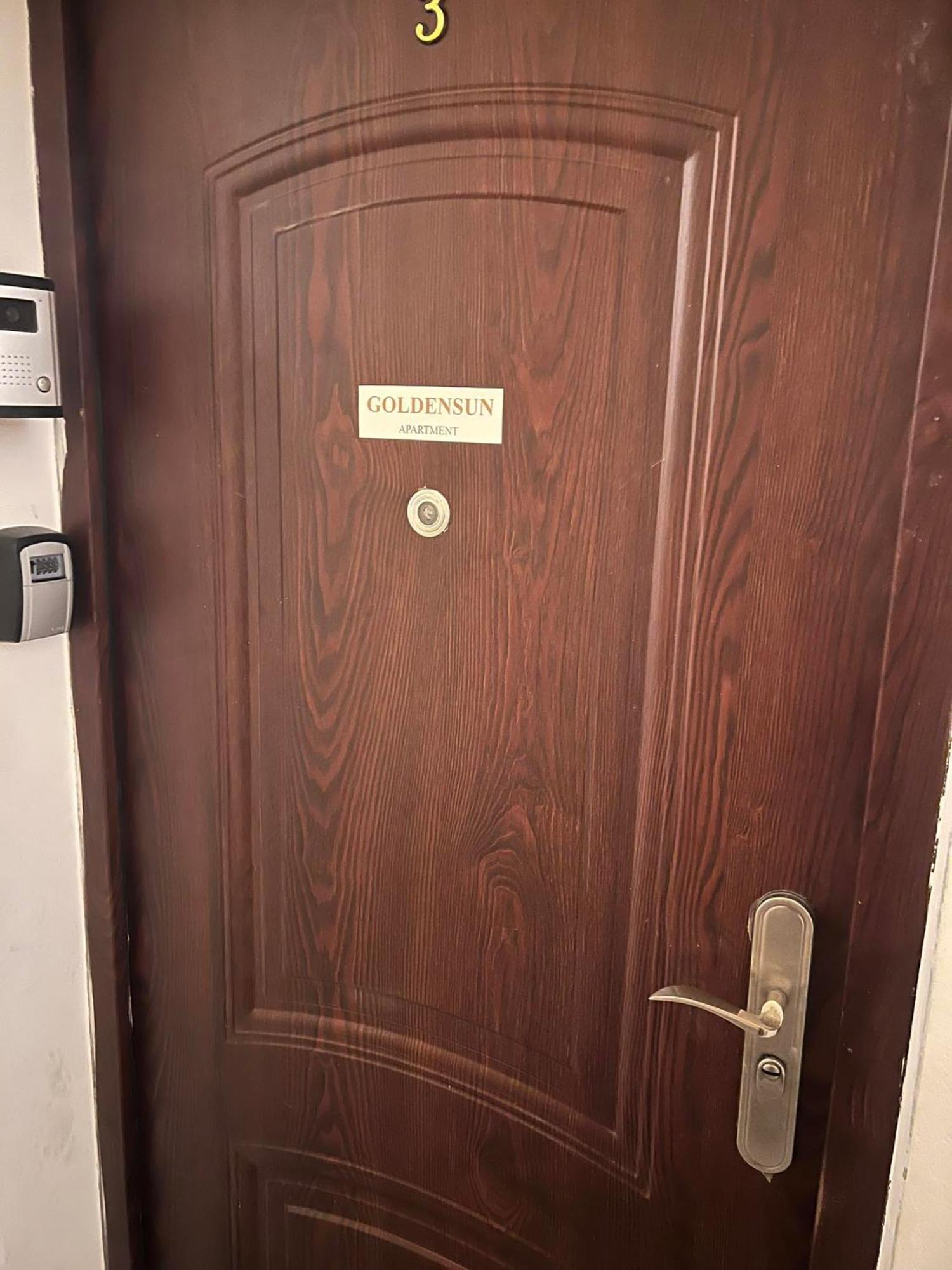 Goldensun * Budapeste